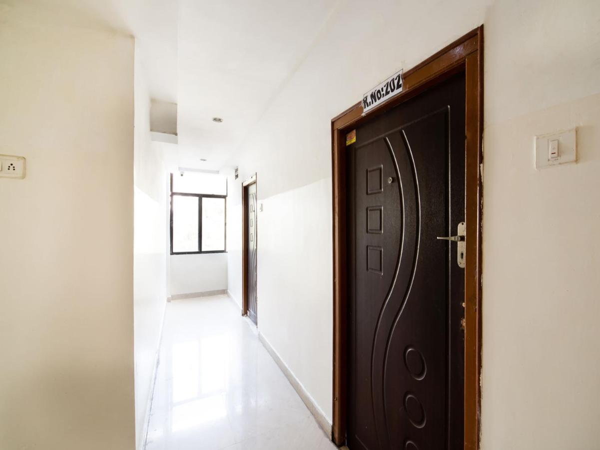Oyo 69511 Hotel Sea E Pearl Visakhapatnam Eksteriør billede